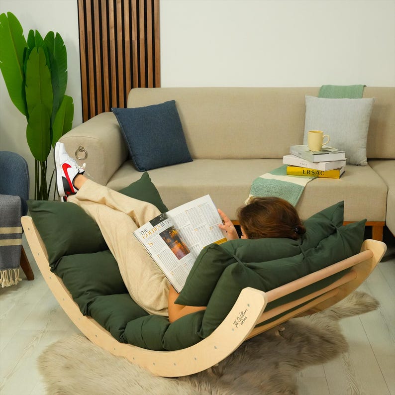 1. Nom du Produit (
Chaise à Bascule Design (
Transat à Bascule Incurvé