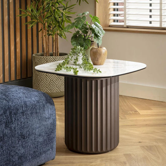 Table d'appoint carrée en céramique