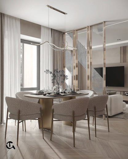 Écrin d'Ivoire
Une salle à manger chaleureuse en tissu bouclé et finitions dorées pour un style chic et épuré.
Aura Dorée
Un design moderne et lumineux qui associe matières nobles et minimalisme élégant.