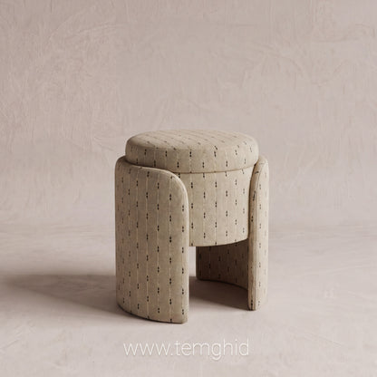 Tabouret
C'est un siège individuel sans dossier ni accoudoirs, pratique et compact pour tous les espaces.