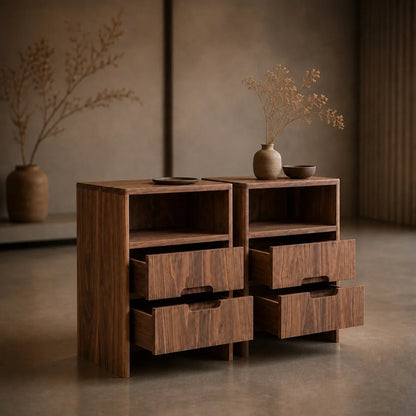 Commode moderne en bois de noyer avec tiroirs et niche de rangement.