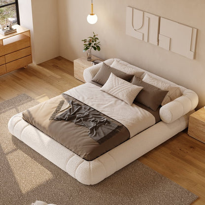 CHAMBRE SÉRÉNITÉ
Lit en tissu bouclé blanc et chevets suspendus en bois avec LED.