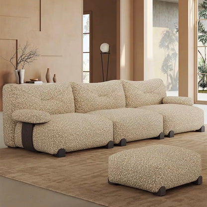 Canapé Modulaire Céleste
Design contemporain et confort absolu : structure en bois massif avec assise ultra-moelleuse en mousse HR et plumes.